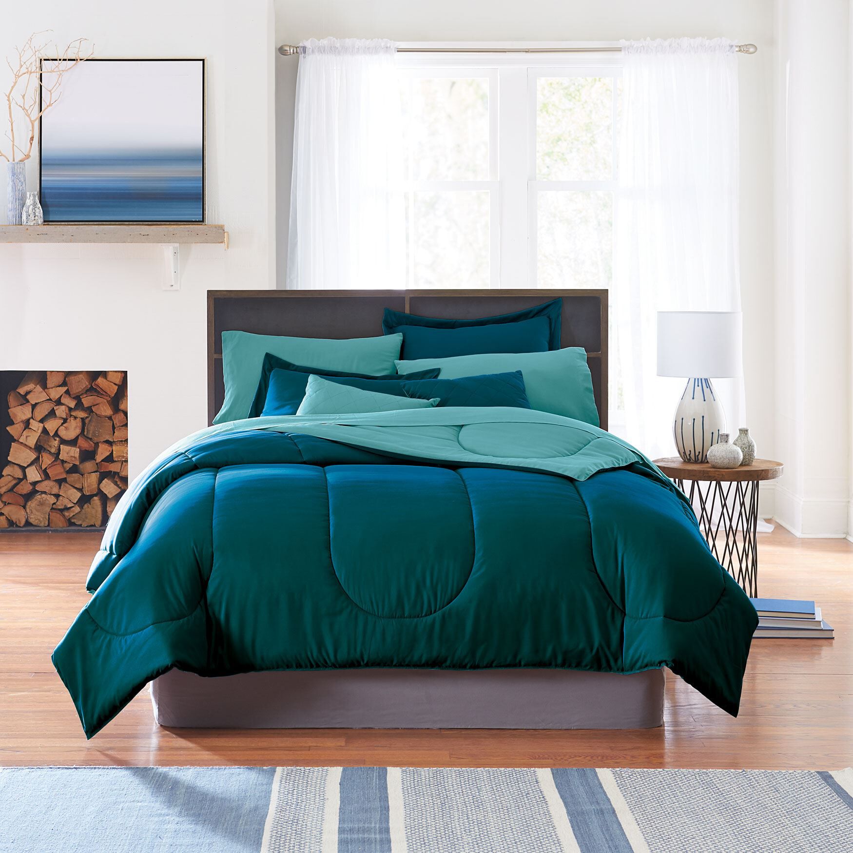 BH Studio Comforter Collection, , hi-res image number 0