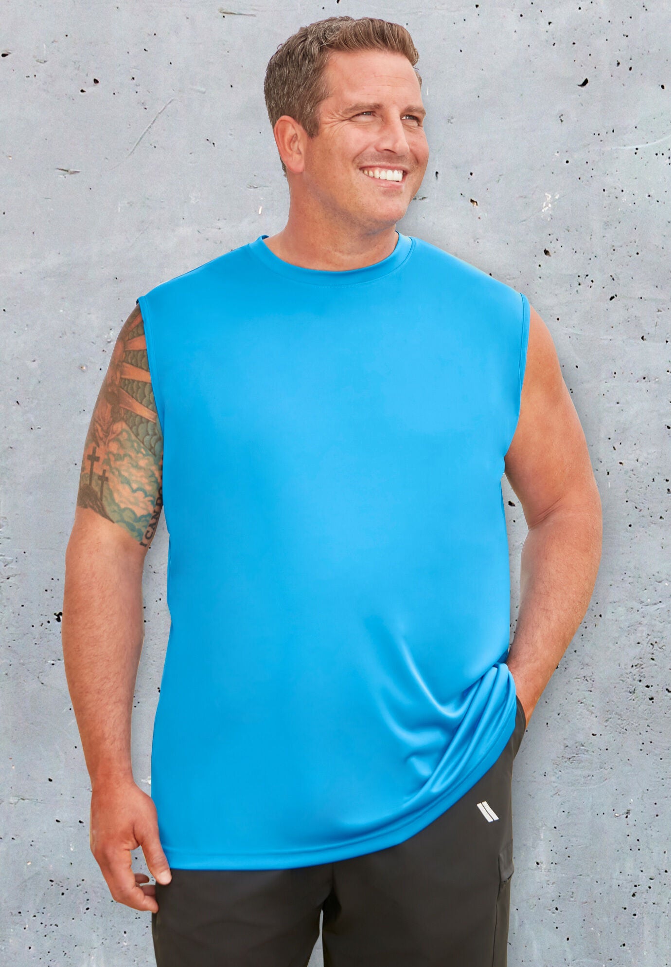 2052+ Muscle Tee Mockup