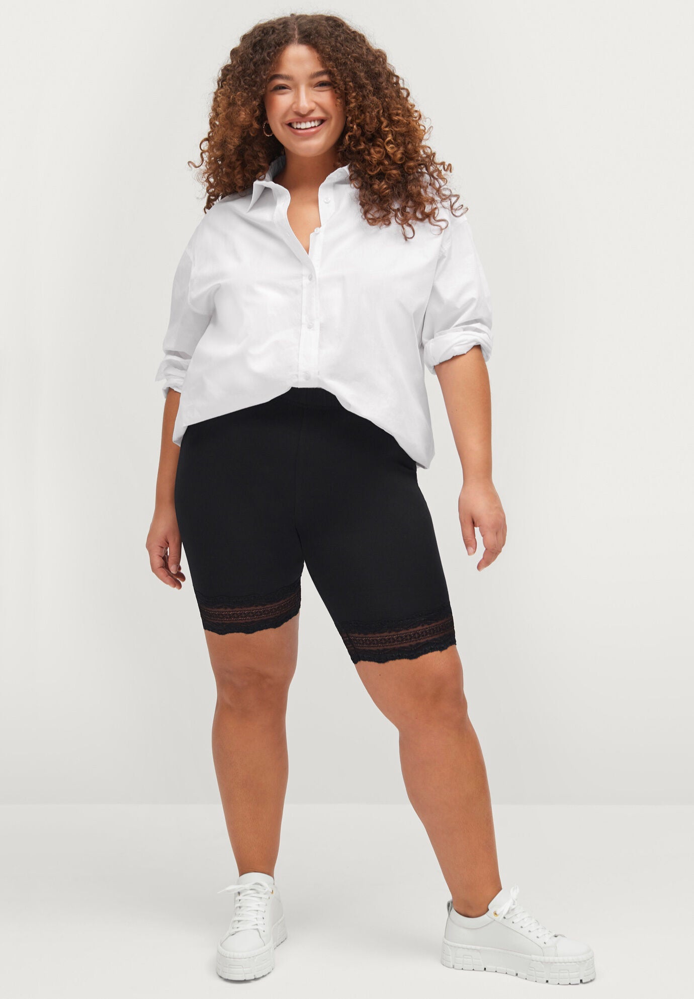 Lace Hem Bike Shorts, , alternate image number 4