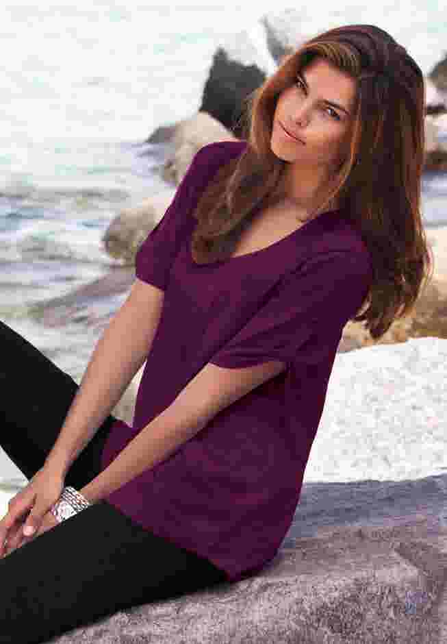 V Neck Boyfriend Textured Tunic image number 8