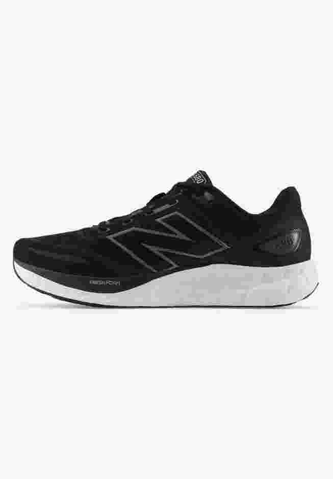 New Balance® M680 V8 Shoe image number 3