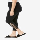 Lattice Essential Stretch Capri Legging image number null