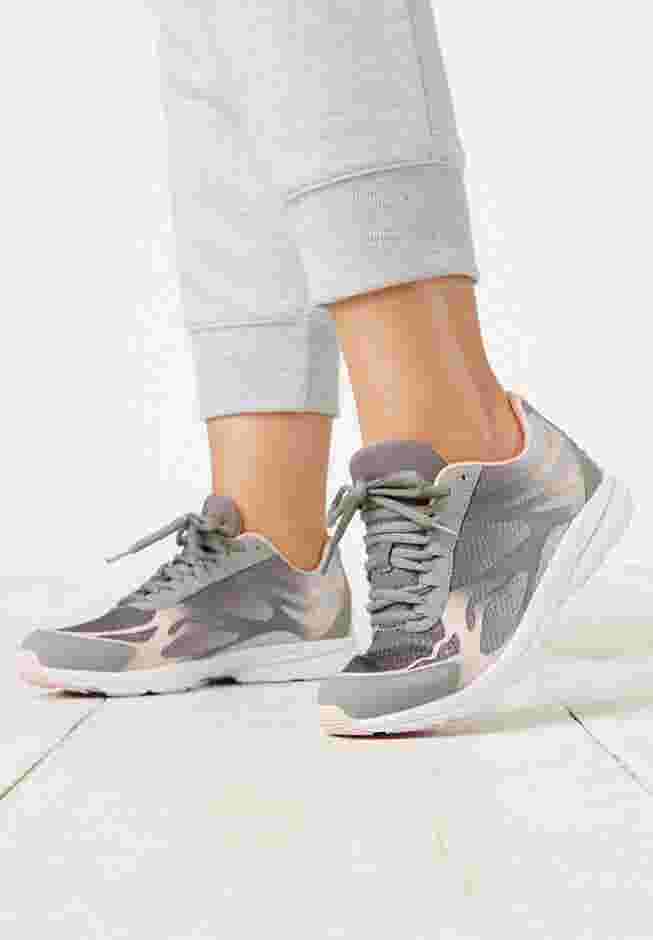 CV Sport Julie Sneaker image number 8