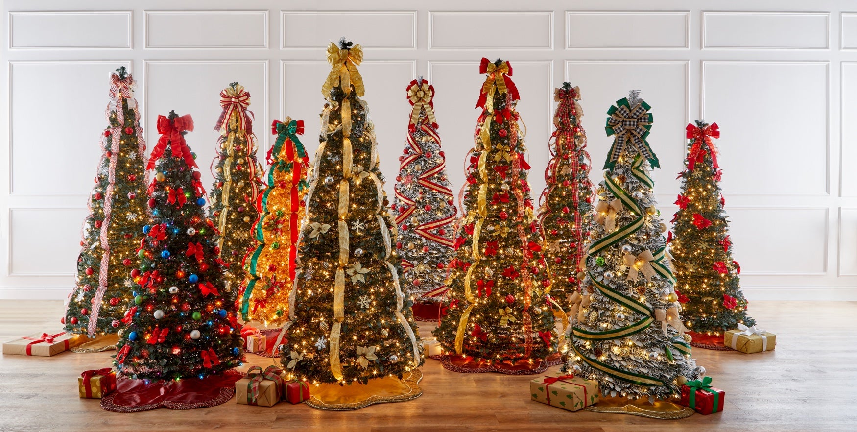 Fully Decorated Pre-Lit 6FT Pop-Up Christmas Tree image number 1