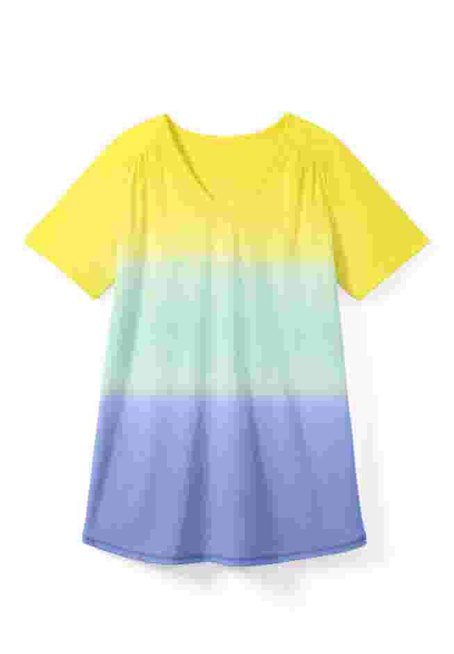 Short-Sleeve V-Neck Shirred Tee image number 16