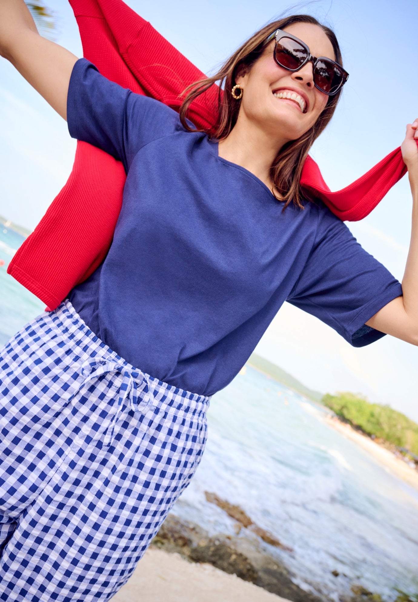 Perfect Elbow-Sleeve Square-Neck Tee image number 6