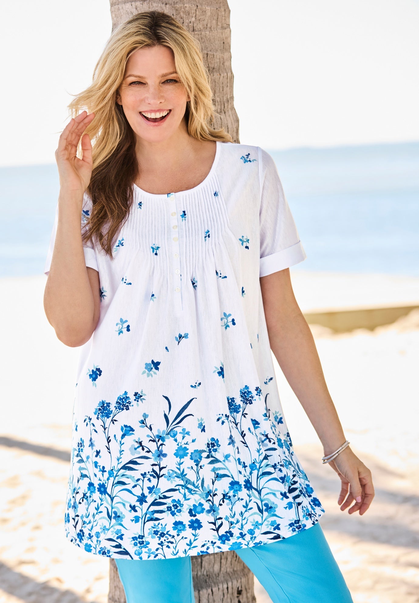 Short-Sleeve Pintucked Henley Tunic image number 6