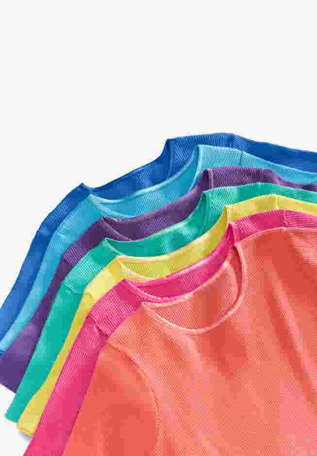 Waffle Thermal Satin Trim Tee image number 1
