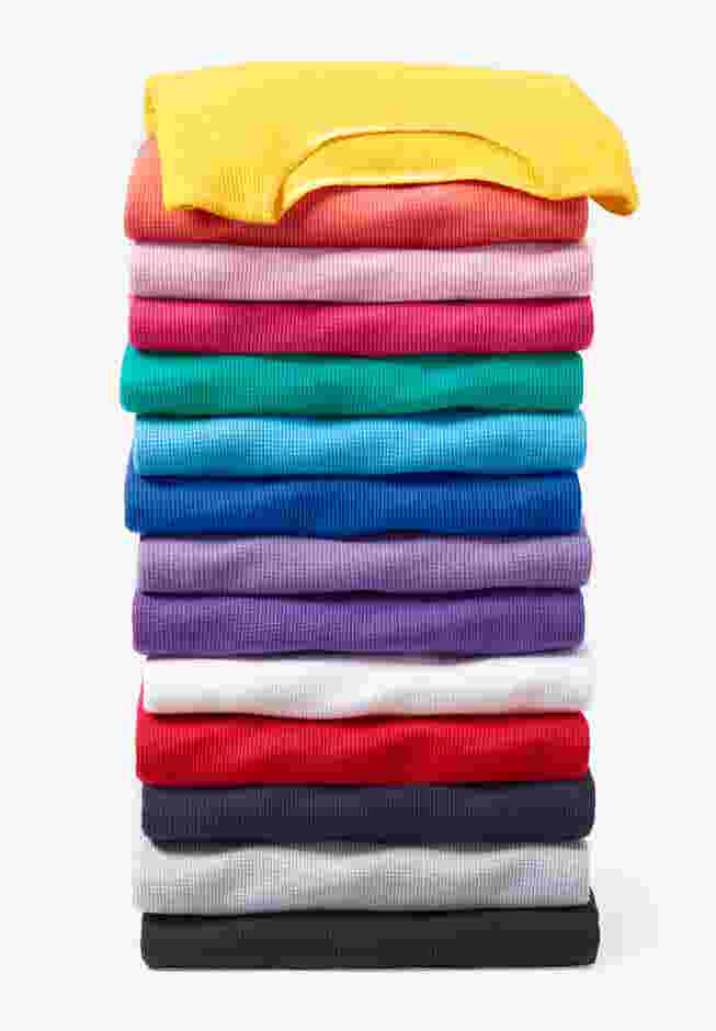 Waffle Thermal Satin Trim Tee image number 2