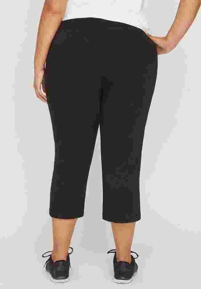Yoga Capri image number 2
