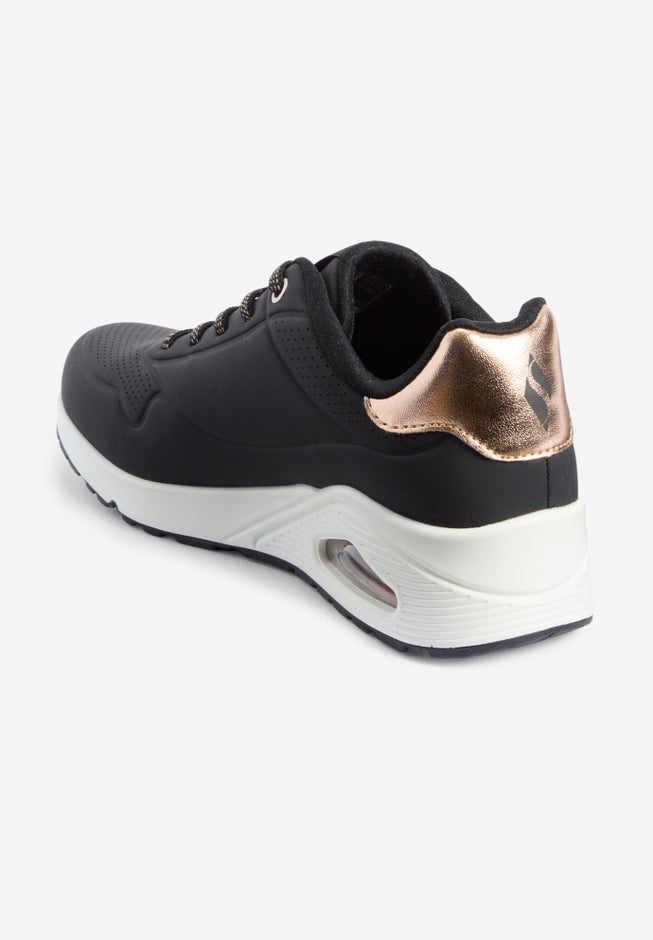 The Uno Sneaker image number 1