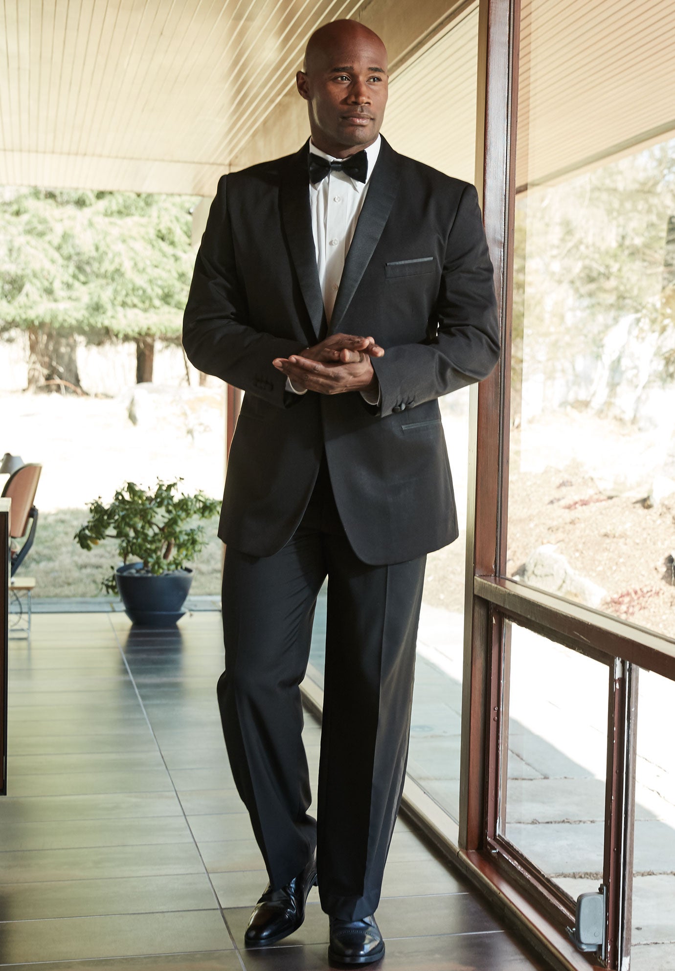 KS Signature Tuxedo Jacket image number 3