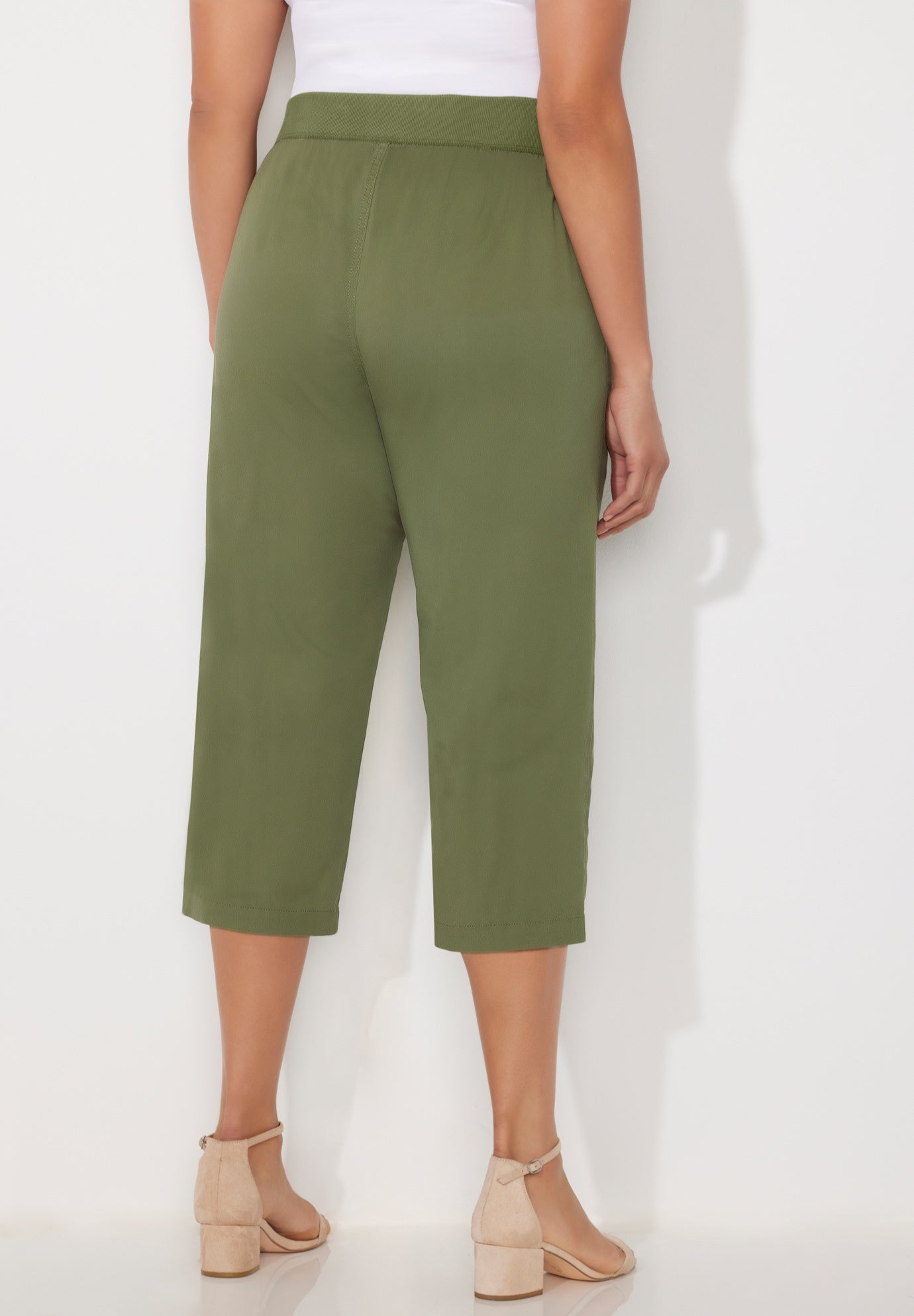 Stretch Knit Waist Cargo Capri image number 1