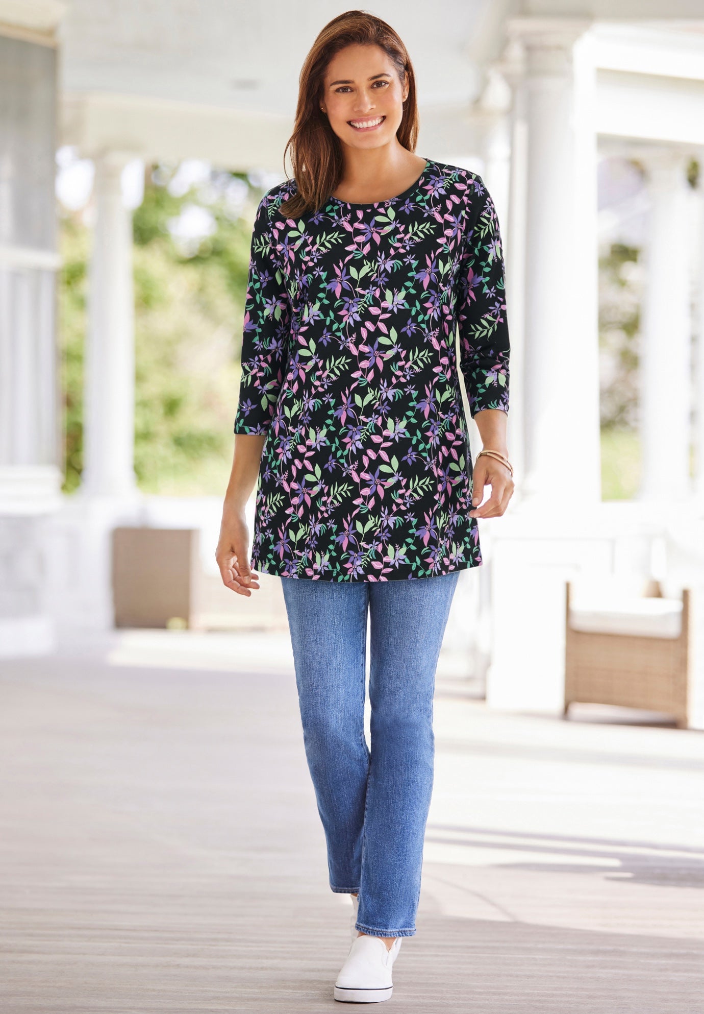 Perfect Printed Three-Quarter Sleeve Crewneck Tunic image number 0