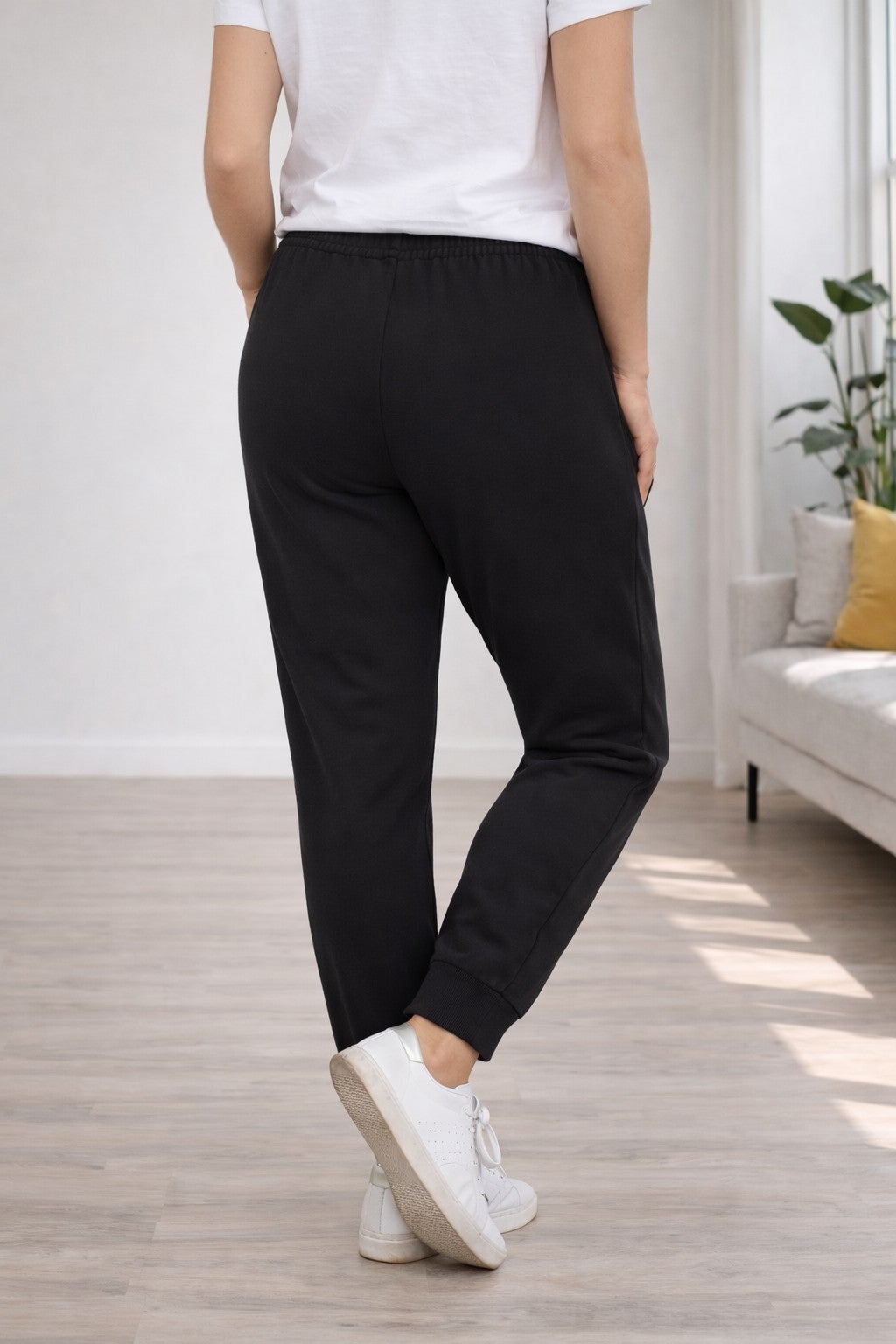 French Terry Drawstring Elastic Waistband Jogger image number 1