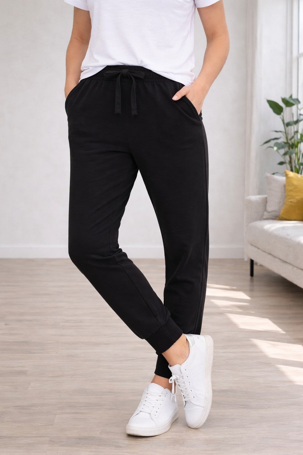 French Terry Drawstring Elastic Waistband Jogger image number 0