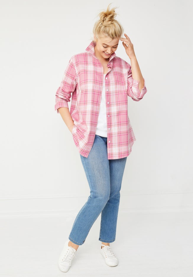 Mid-Rise Stretch Boyfriend Jeans image number 3