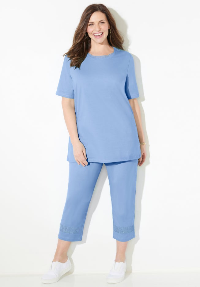 Suprema® Crochet Trim Capri image number 4