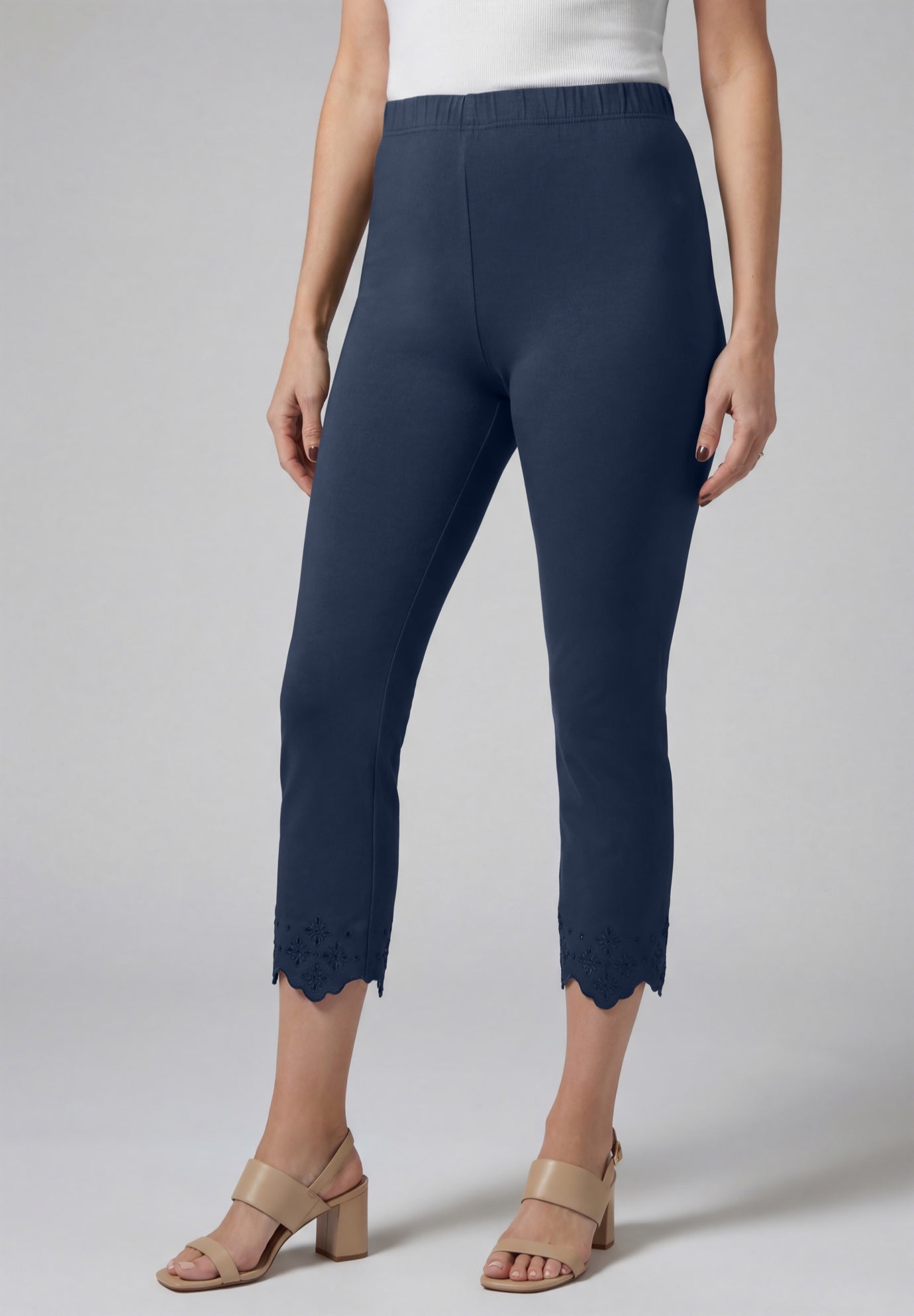 Stretch Cotton Eyelet Capri Legging image number 0