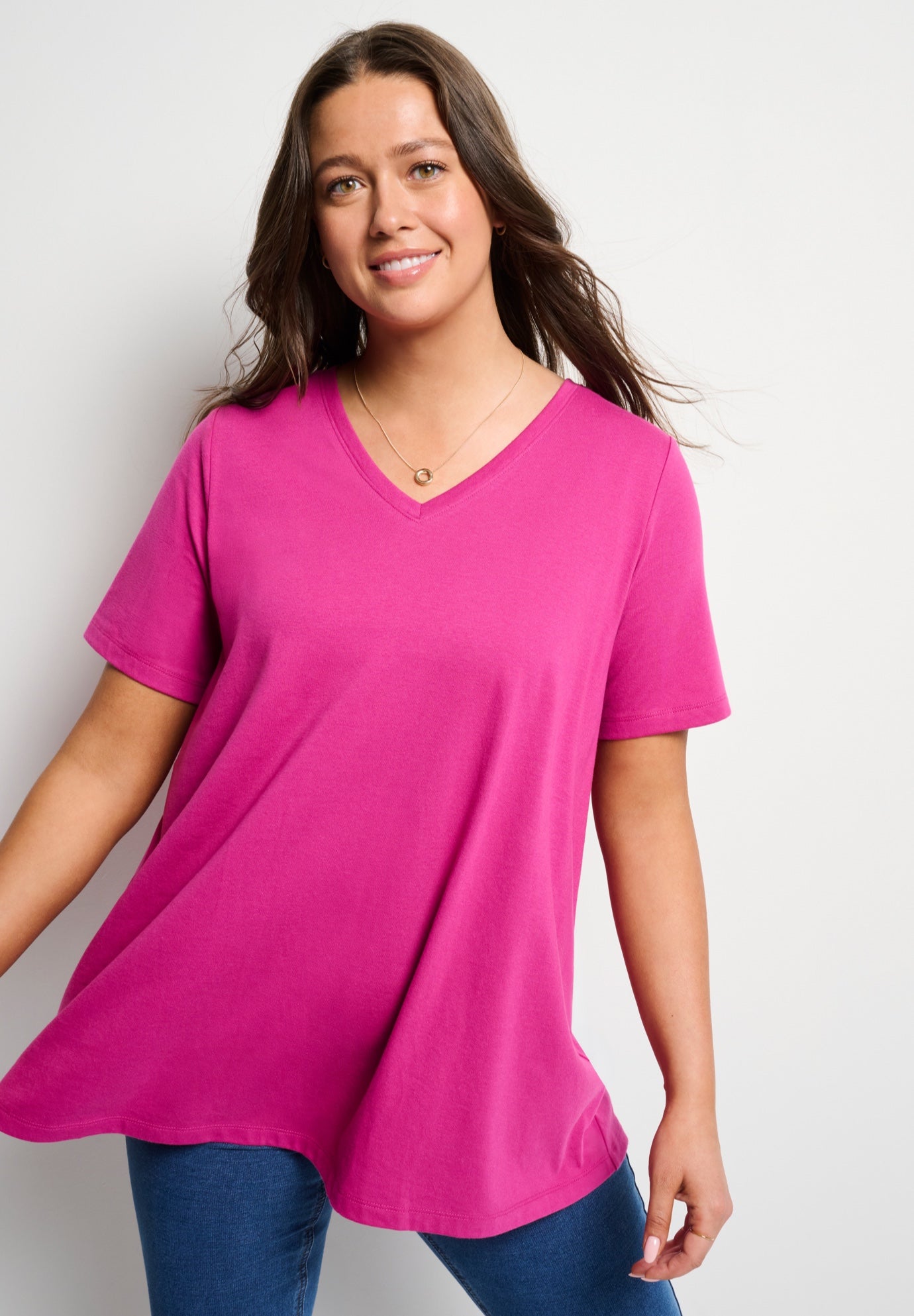 Built-In Bra V-Neck Short-Sleeve Tee image number 0