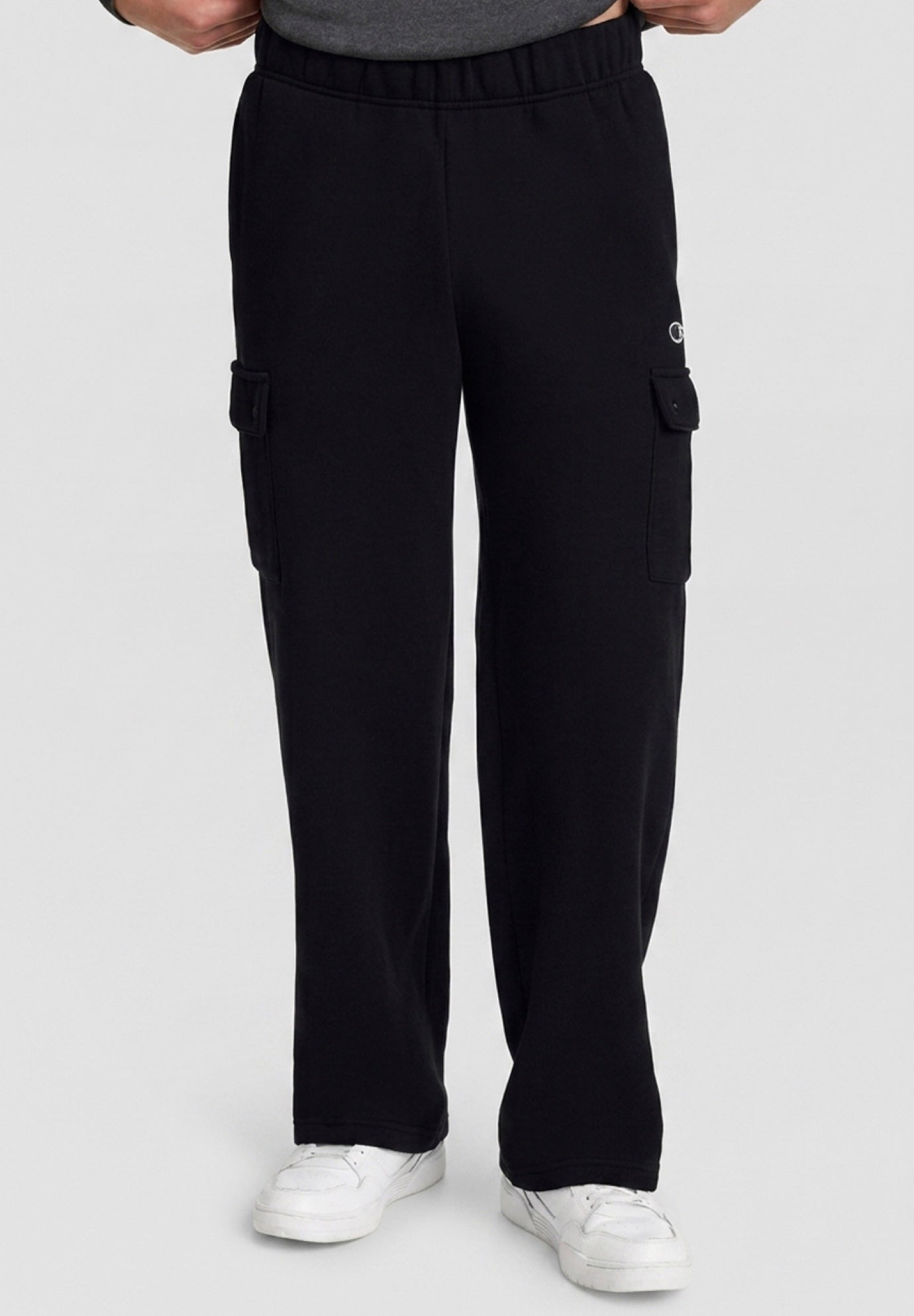 Champion&reg; Cargo Powerblend Sweatpants image number 0
